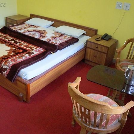 Hotel Uday Palace Pipalkoti Екстериор снимка