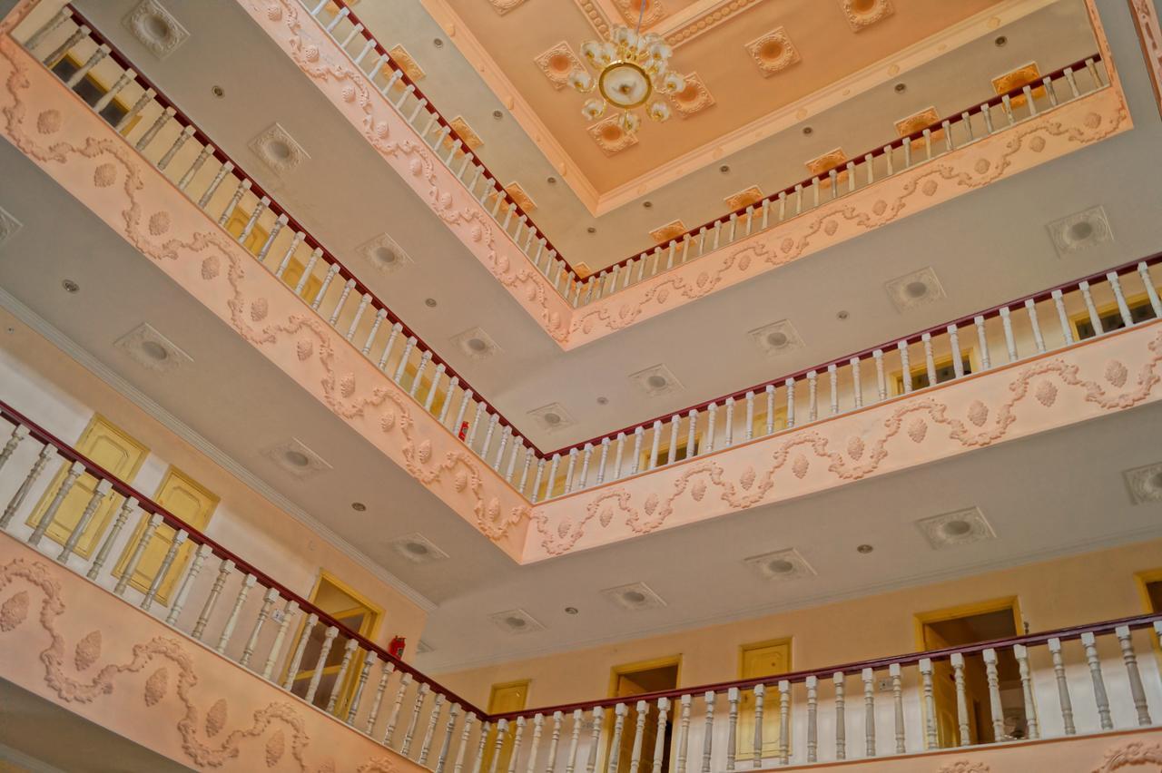 Hotel Uday Palace Pipalkoti Екстериор снимка