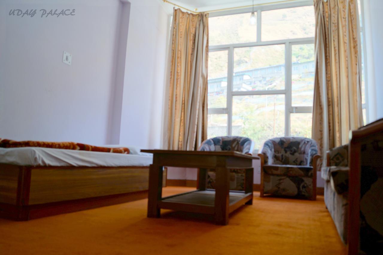 Hotel Uday Palace Pipalkoti Екстериор снимка